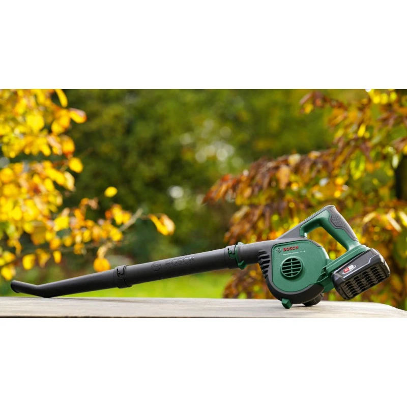 BOSCH UniversalLeafBlower 18V-130 Souffleur Sans Fil (solo) 06008A0601 6 BOSCH UniversalLeafBlower 18V-130 Souffleur Sans Fil (solo) 06008A0601 – Image 4