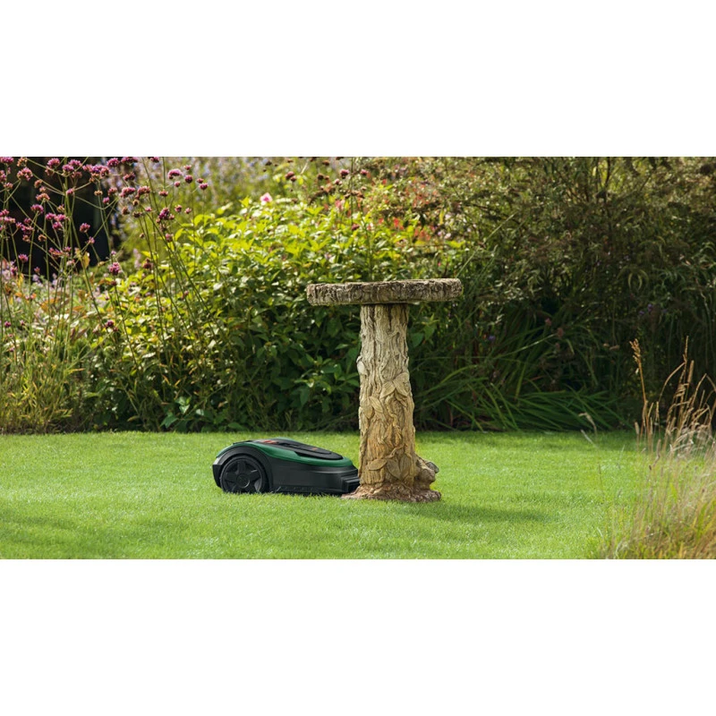 BOSCH Indego XS 300 Tondeuse Robot 18V 06008B0003 5 BOSCH Indego XS 300 Tondeuse Robot 18V 06008B0003 – Image 3