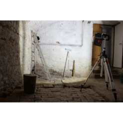 BOSCH GLI 18V-4000 C Projecteur De Chantier Sans-fil 0601446800 10 BOSCH GLI 18V-4000 C Projecteur De Chantier Sans-fil 0601446800 -NMSLOUTIL shop BOSCH 0601446800 2 800x800 1