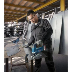 BOSCH GST 185-LI Scie Sauteuse Sans Fil, Sans Batterie (machine Seule) 06015B3021 -NMSLOUTIL shop BOSCH 06015B3021 6 800x800 1