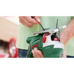 BOSCH UniversalSaw 18V-100 Scie Sauteuse Sans Fil 0603011100 -NMSLOUTIL shop BOSCH 0603011100 1 800x800 1