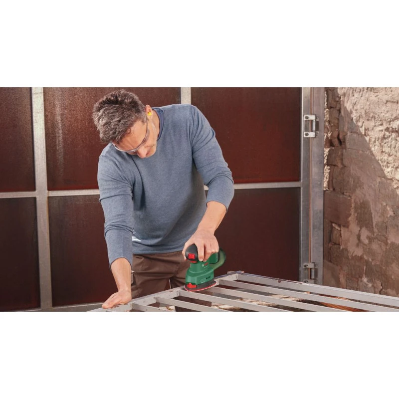 BOSCH UniversalSander 18V-10 Ponceuse Mutli Sans Fil 06033E3100 6 BOSCH UniversalSander 18V-10 Ponceuse Mutli Sans Fil 06033E3100 – Image 4