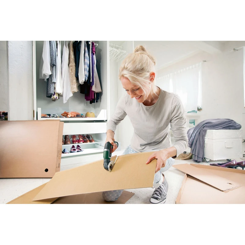 BOSCH IXO 7 Set 06039E0021 4 BOSCH IXO 7 Set 06039E0021 – Image 2