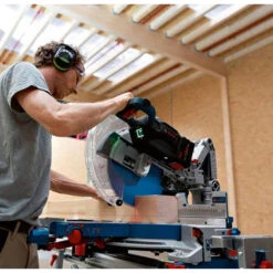 BOSCH GCM 18V-305 GDC Scie A Onglets Sans-fil BITURBO 0601B43001 8 BOSCH GCM 18V-305 GDC Scie A Onglets Sans-fil BITURBO 0601B43001 -NMSLOUTIL shop bosch pokosova pila 0601B43000 0 800x800 1