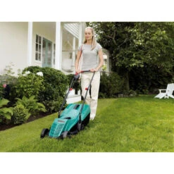 BOSCH ROTAK 32 Tondeuse électrique 0600885B00 -NMSLOUTIL shop bosch sekacka 0600885B00 800x800 1