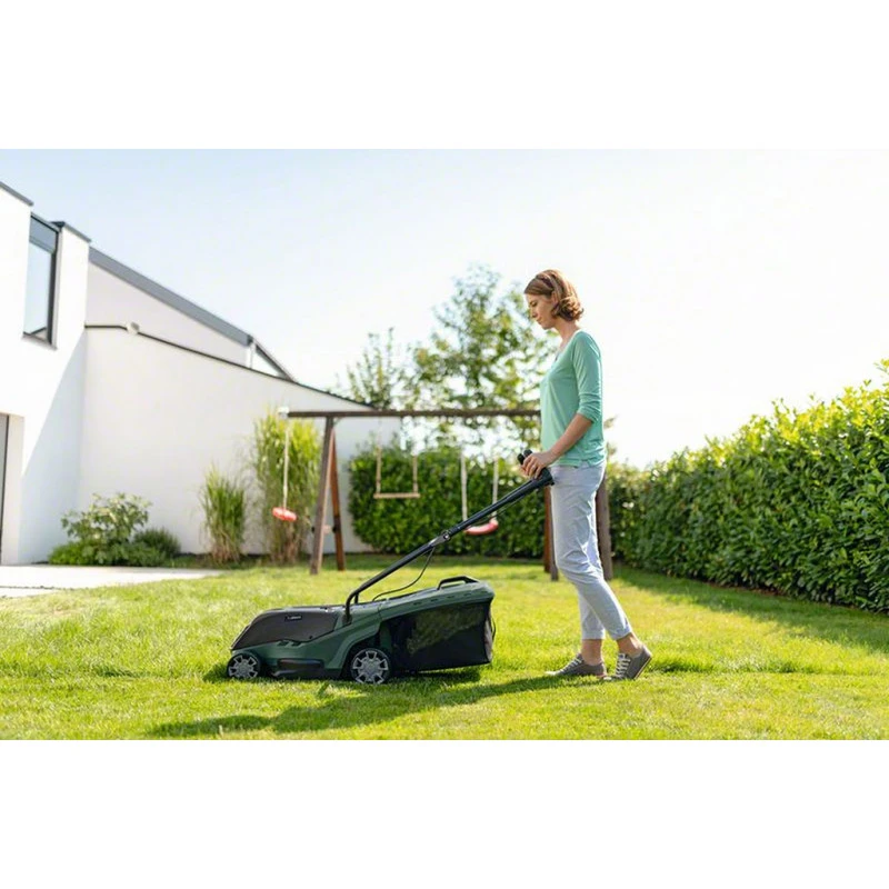 Bosch UniversalRotak 36-550 Tondeuse A Gazon Sans Fil 1x 4,0 Ah, 36 Cm 06008B9506 5 Bosch UniversalRotak 36-550 Tondeuse A Gazon Sans Fil 1x 4,0 Ah, 36 Cm 06008B9506 – Image 3