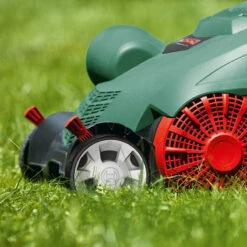 BOSCH UniversalVerticut 1100 Scarificateur, 1100W 060088A101 16 BOSCH UniversalVerticut 1100 Scarificateur, 1100W 060088A101 -NMSLOUTIL shop bosch universalverticut 1100 060088A101 1 800x800 1