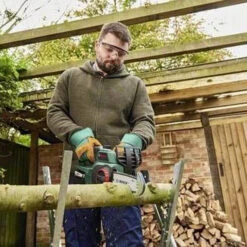 BOSCH UniversalChain 18l, Sans Batterie Ni Chargeur 06008B8001 -NMSLOUTIL shop bosch 0.600.8B8.001 4 800x800 1