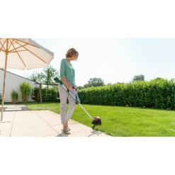 BOSCH UniversalGrassCut 18V-260 Taille-herbes Sans Fil 06008C1D04 -NMSLOUTIL shop bosch 06008C1D04 3 800x800 1