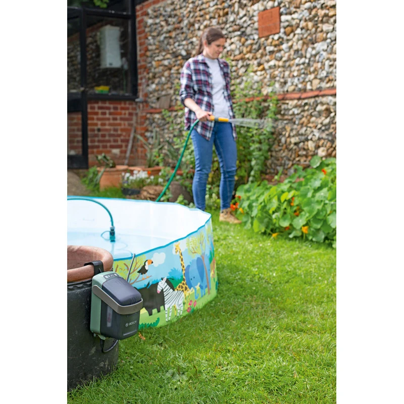 BOSCH GardenPump 18V-2000 Pompes A Eau De Pluie Sans-fil 06008C4202 6 BOSCH GardenPump 18V-2000 Pompes A Eau De Pluie Sans-fil 06008C4202 – Image 4